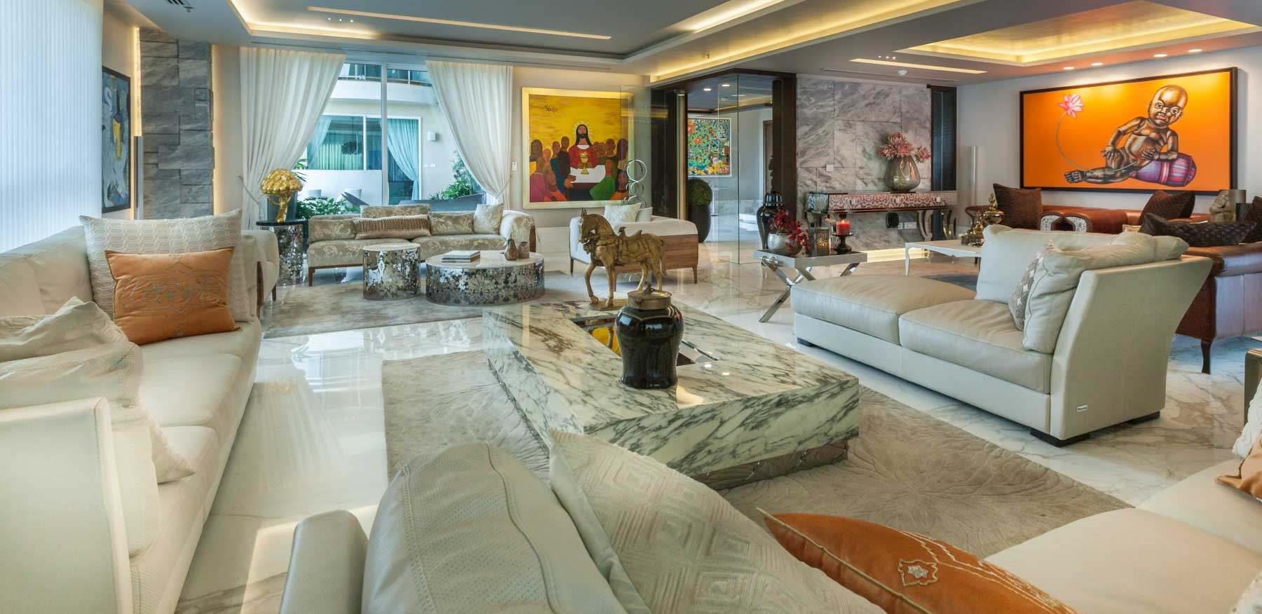 Interior photograph by Sartaj Films