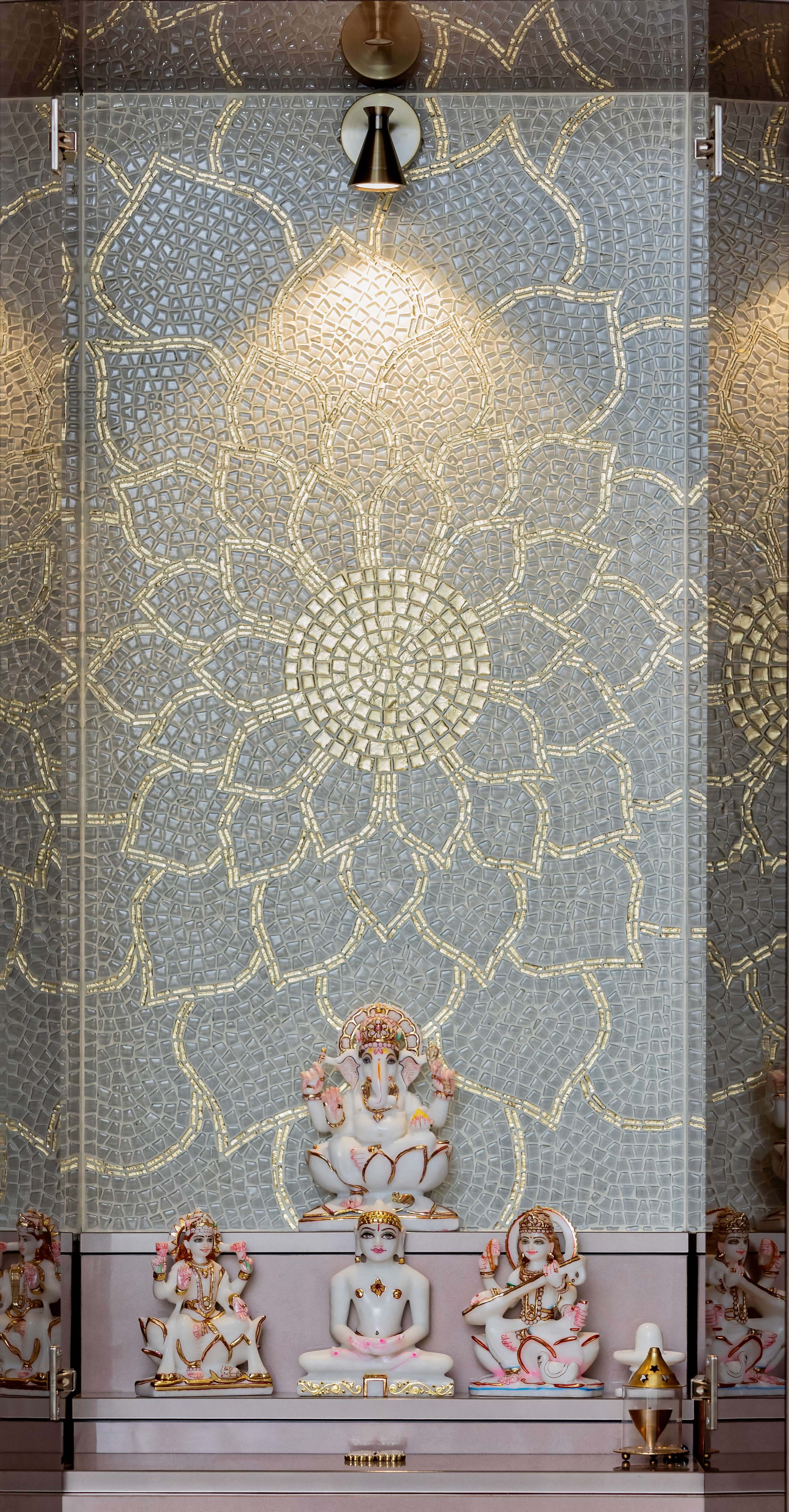 Interior photograph by Sartaj Films