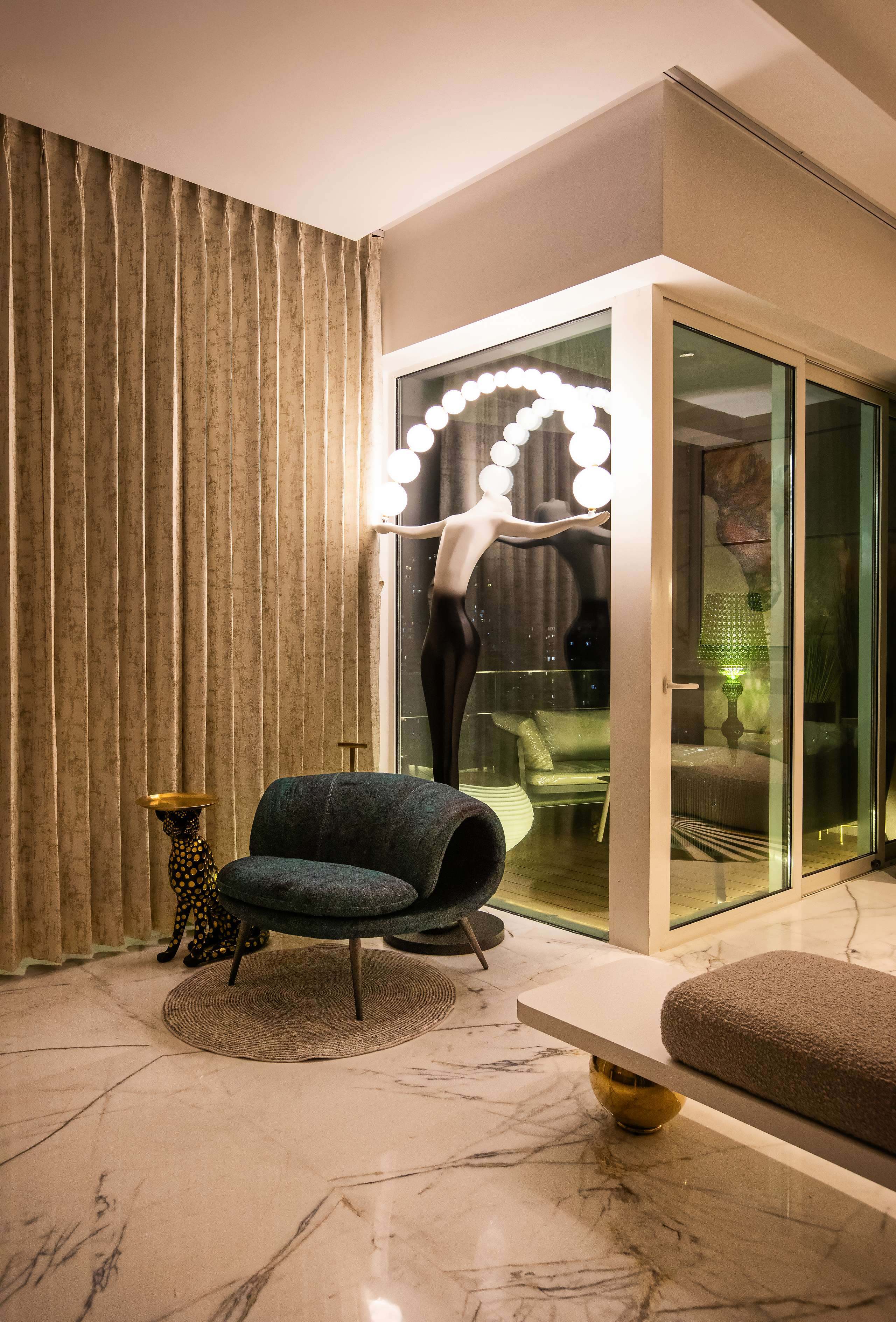 Interior photograph by Sartaj Films